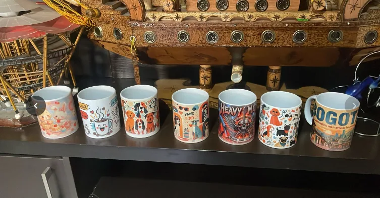 Primeros mugs reales creados por SELAM STUDIO
